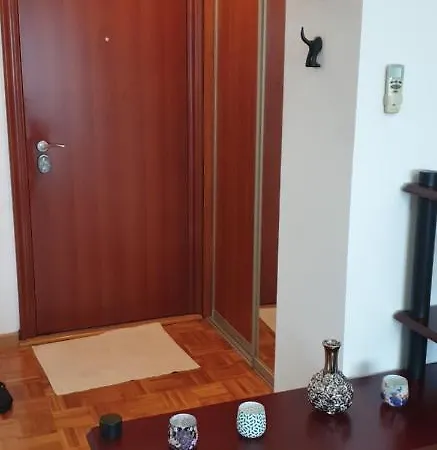 Kantar Apartment